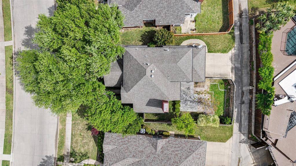 337 Touchdown Drive, Irving, TX 75063