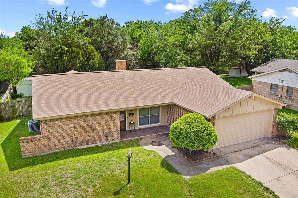 1417 Linwood Lane, Edgecliff Village, TX 76134