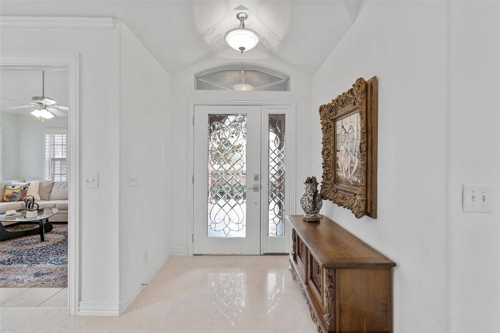 3100 Camellia Rose Drive #110, Fort Worth, TX 76116