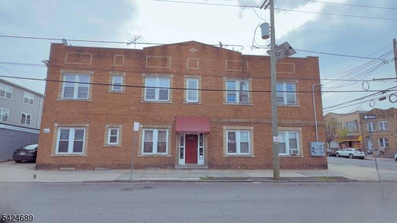 93 Davenport Ave, Newark City, NJ 07107