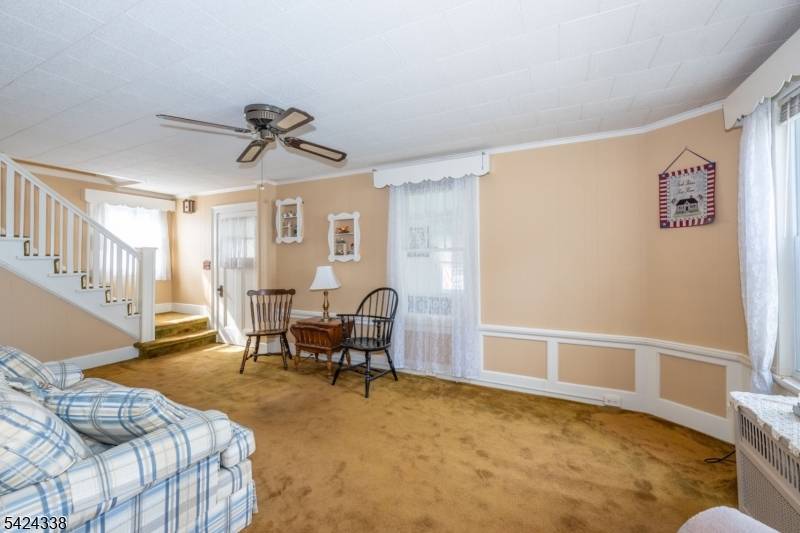 11 Oak Grove Rd, Caldwell Boro Twp., NJ 07006