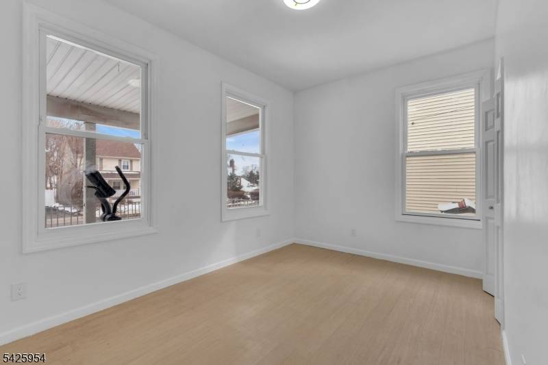 123 Dodd St #1, East Orange City, NJ 07017