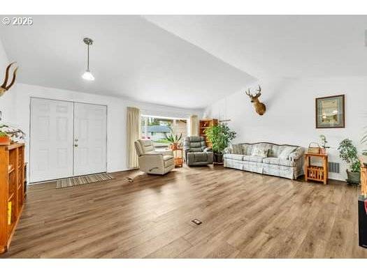 320 TIMOTHY ST, Junction City, OR 97448