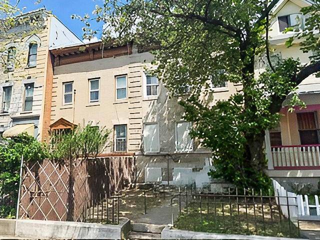 23 Kenilworth PL, Brooklyn, NY 11210