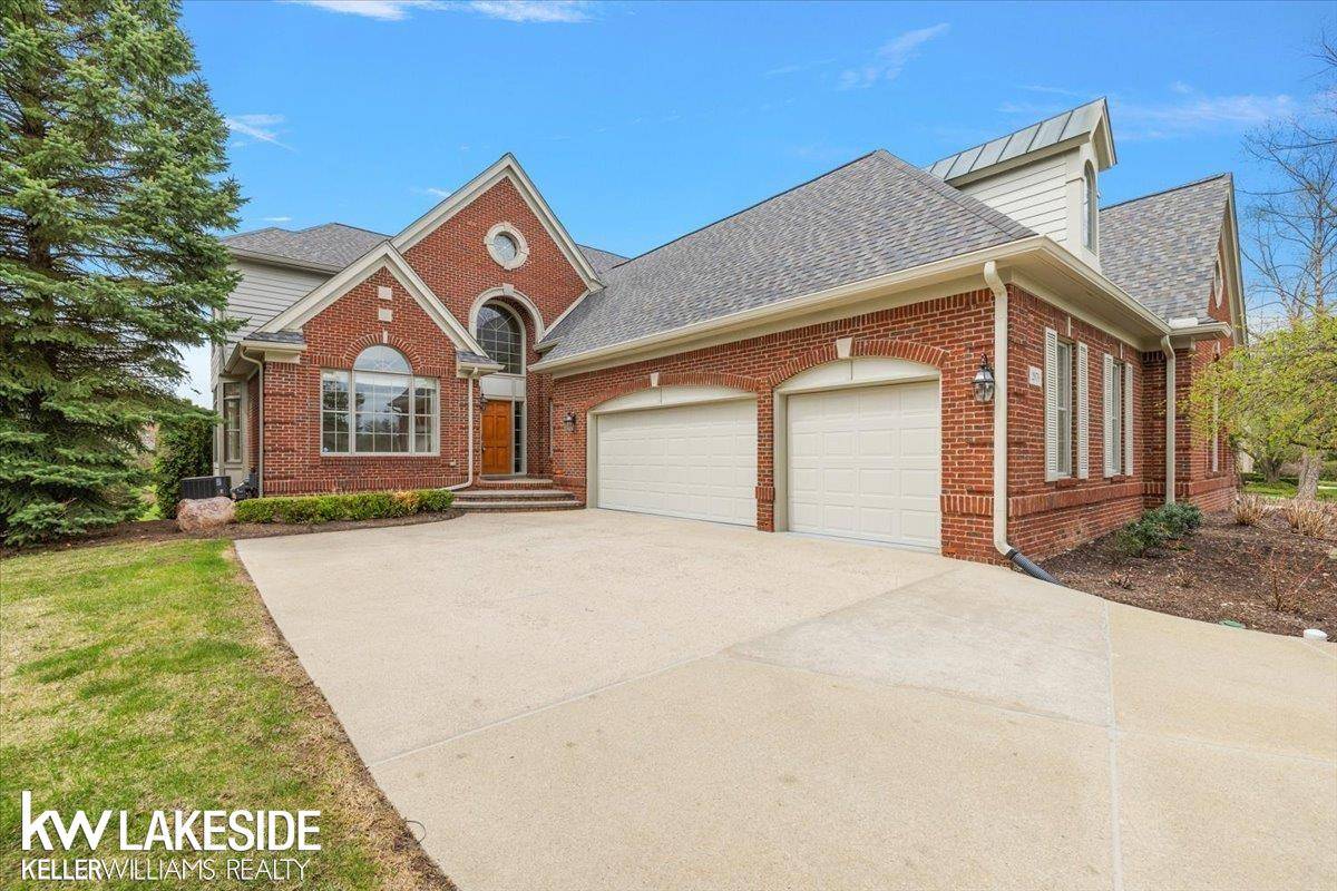 2879 Hastings CT, Oaklandchartertownship_oakland, MI 48306