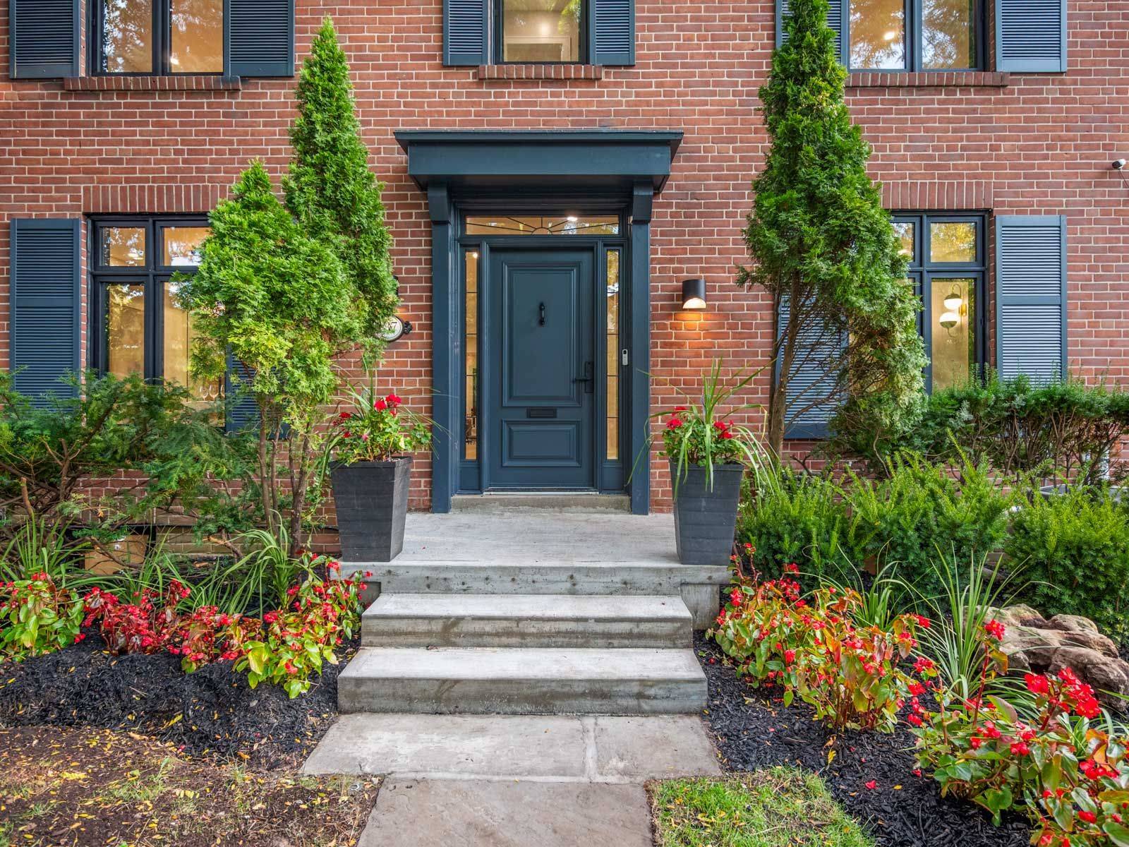 137 Cheltenham AVE, Toronto C12, ON M4N 1R1