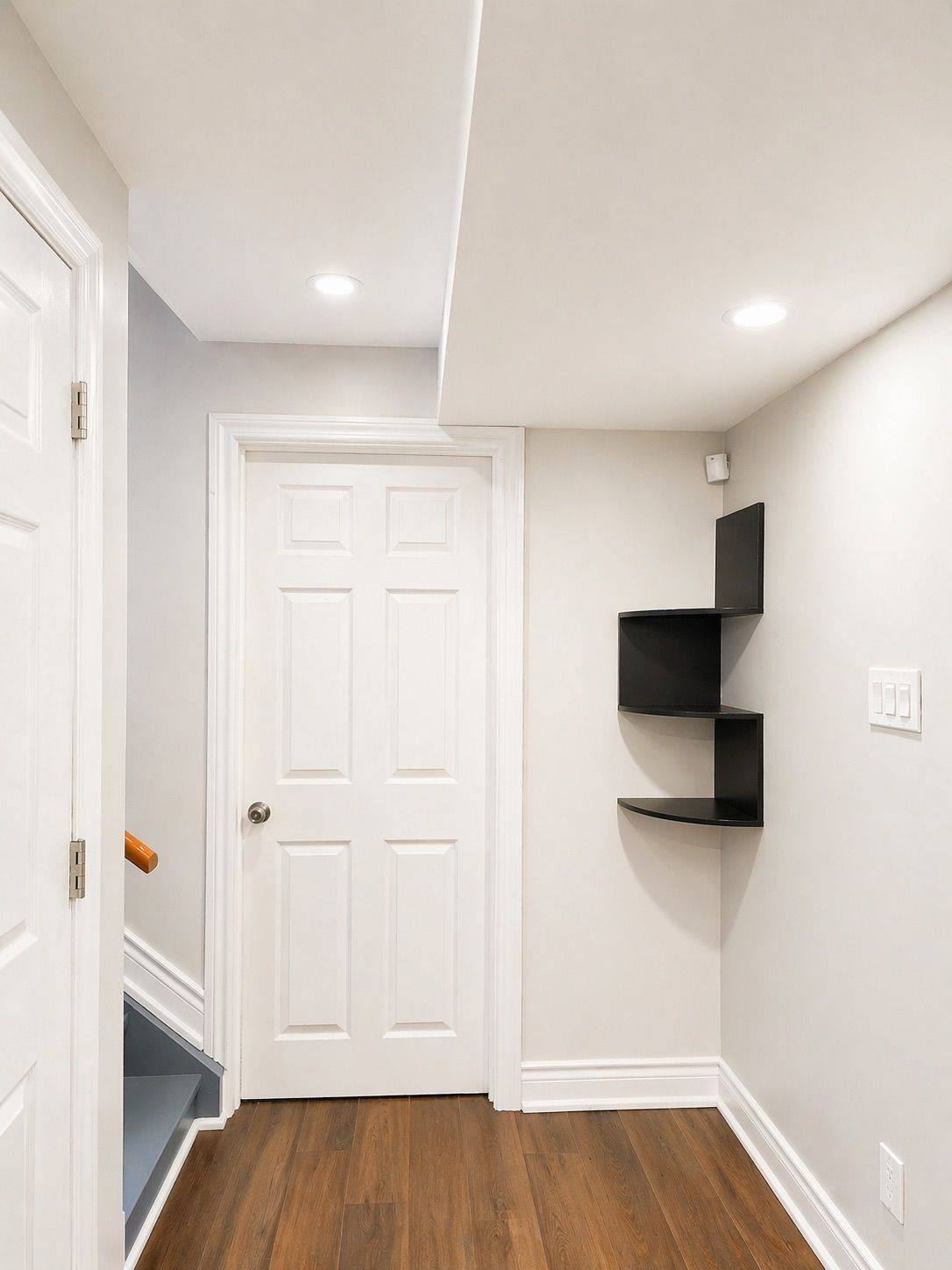 35 Kavanagh AVE E #Bsmt, East Gwillimbury, ON L9N 0P6