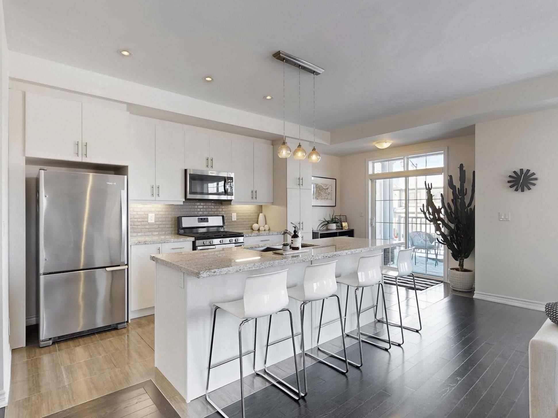 53 Blackpool LN, East Gwillimbury, ON L9N 0R7