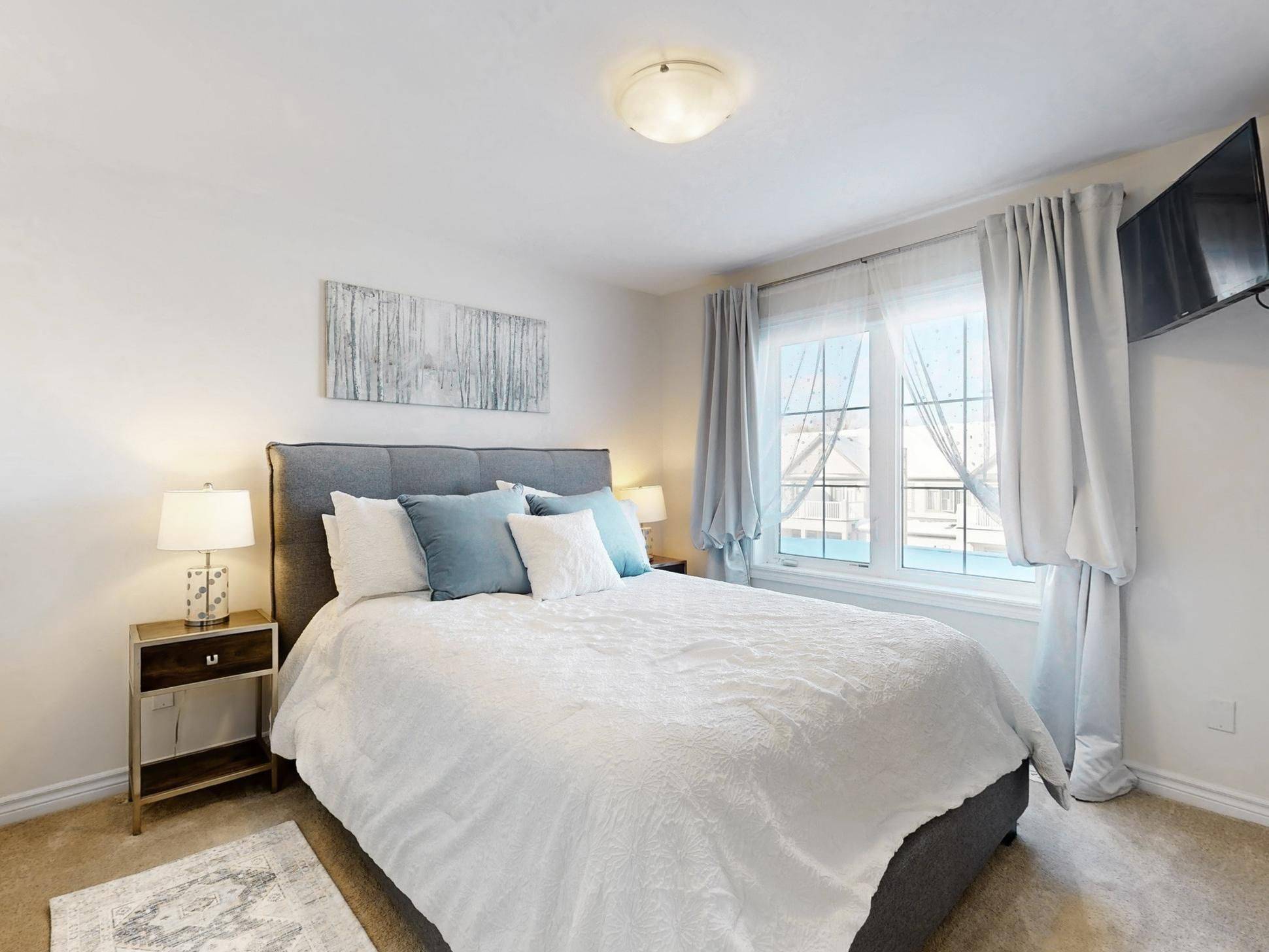 53 Blackpool LN, East Gwillimbury, ON L9N 0R7