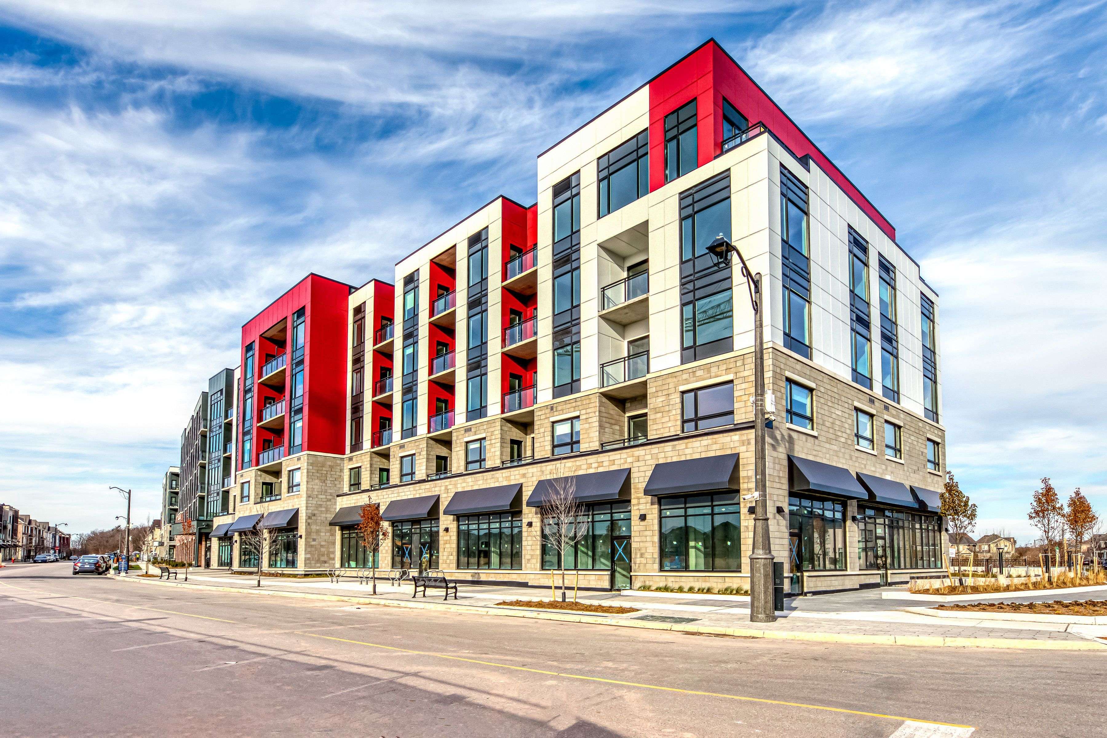 3265 Carding Mill TRL W #312, Oakville, ON L6M 5P7