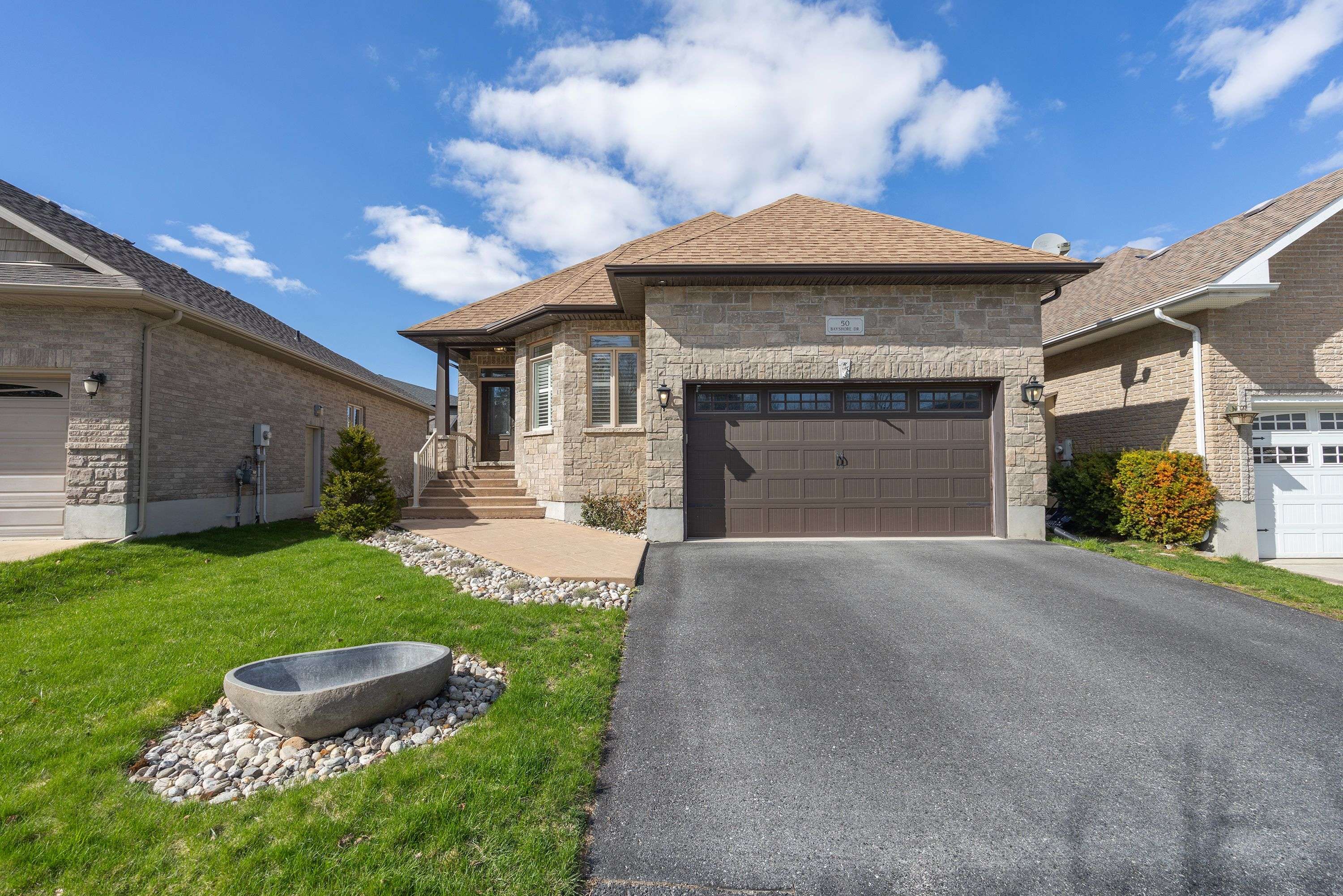 50 Bayshore DR, Loyalist, ON K0H 1G0