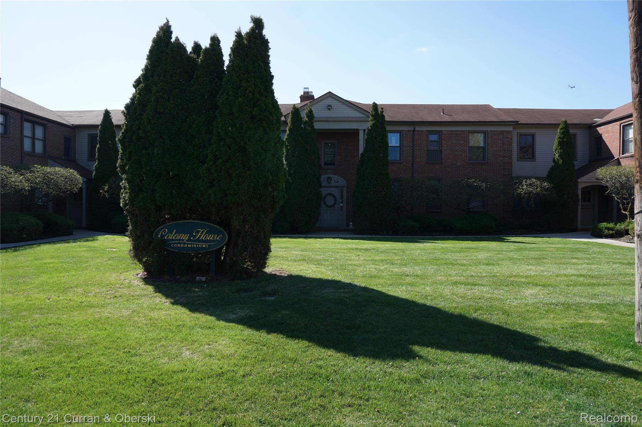 22673 Garrison ST ##208, Dearborn, MI 48124