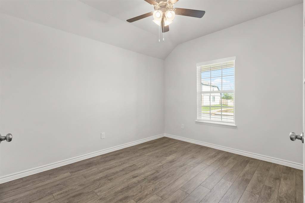 10632 Stag Lane, Fort Worth, TX 76036