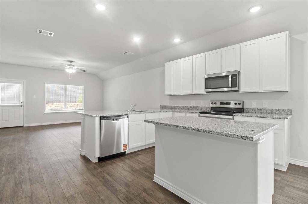 10632 Stag Lane, Fort Worth, TX 76036