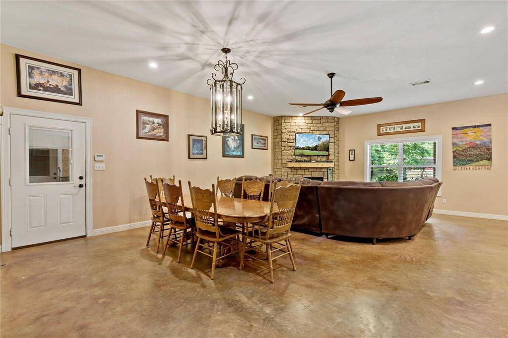 12025 FM 195, Bagwell, TX 75412