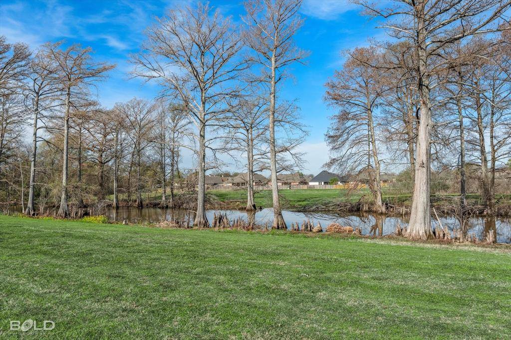 325 Coppice Place, Bossier City, LA 71111