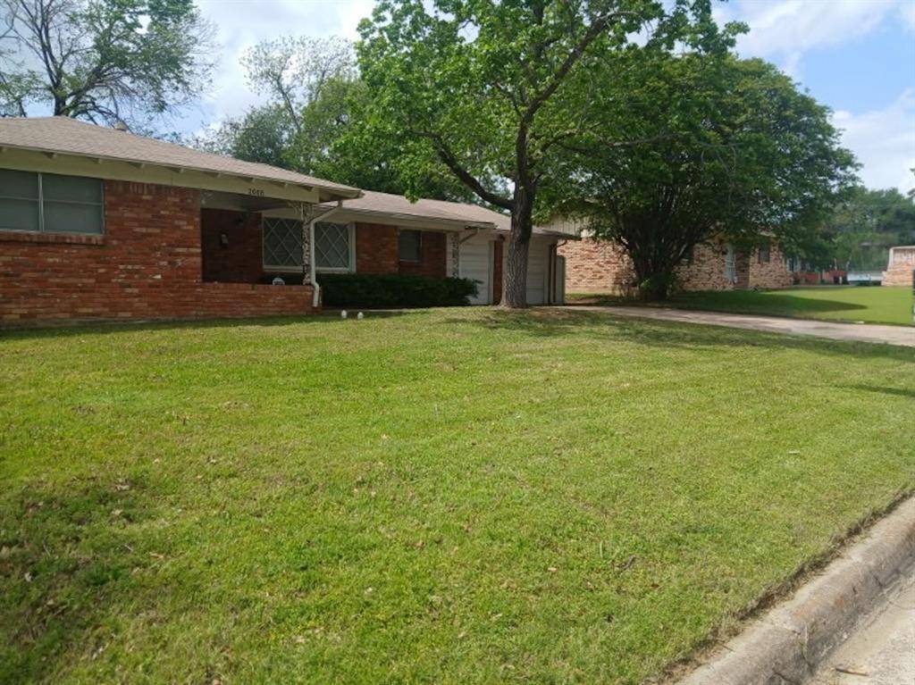 2008 Terbet Lane, Fort Worth, TX 76112