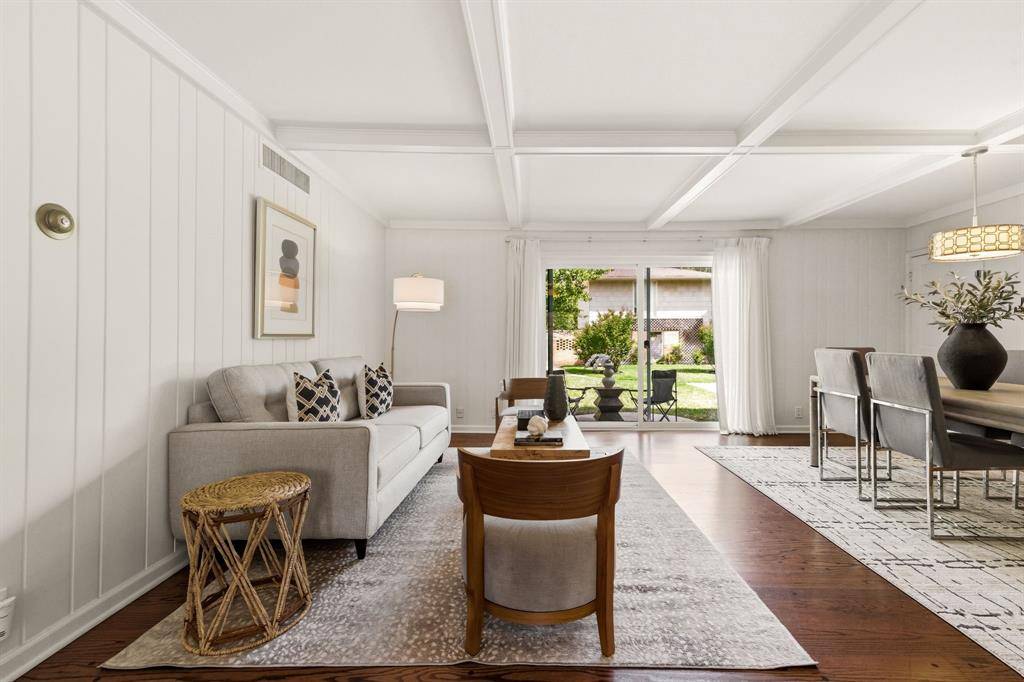 6131 Bandera Avenue #A, Dallas, TX 75225