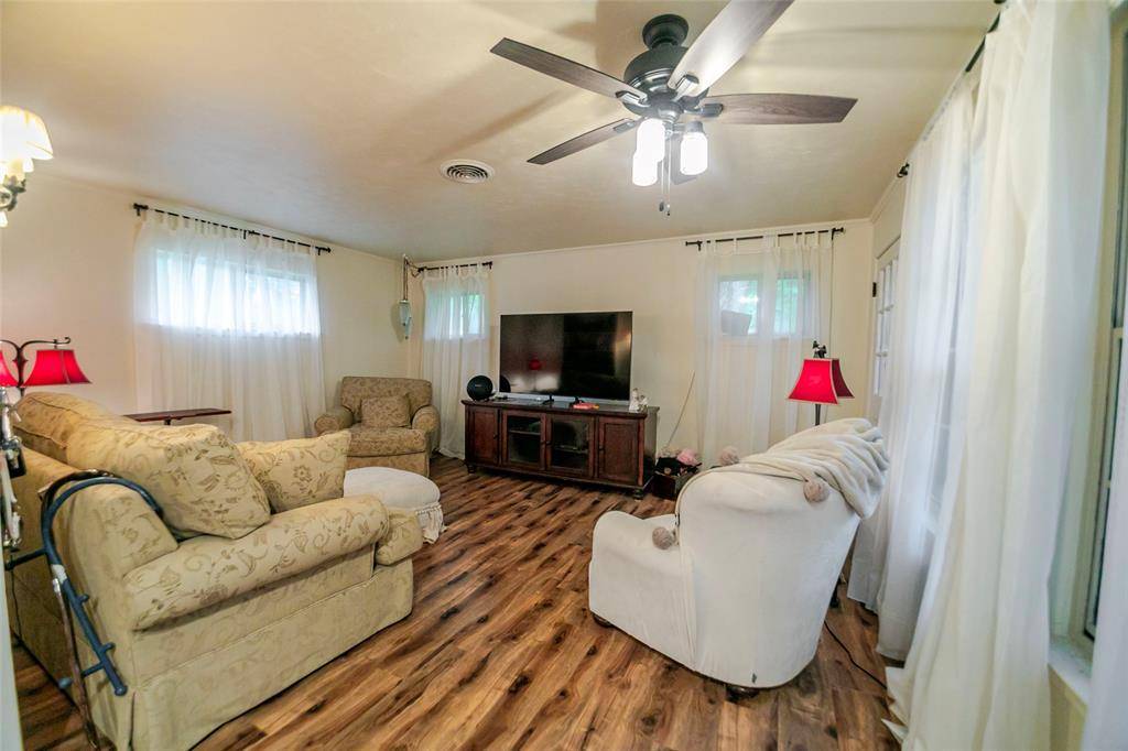 10313 Pinecrest Drive, Dallas, TX 75228