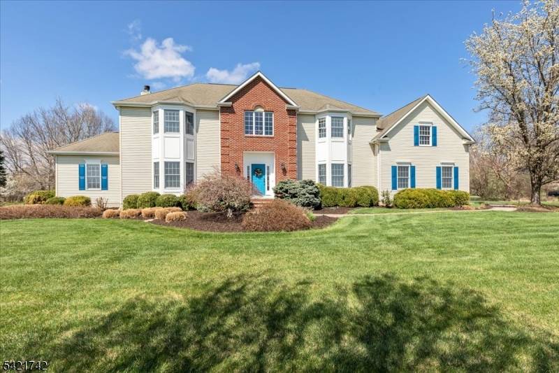 103 Stout Ln, Readington Twp., NJ 08822