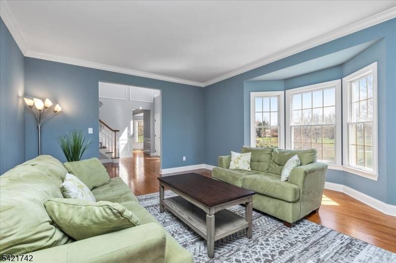 103 Stout Ln, Readington Twp., NJ 08822