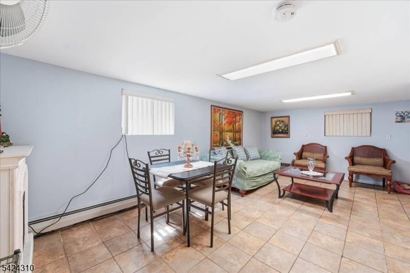 4701 Aschoff Pl, North Bergen Twp., NJ 07047