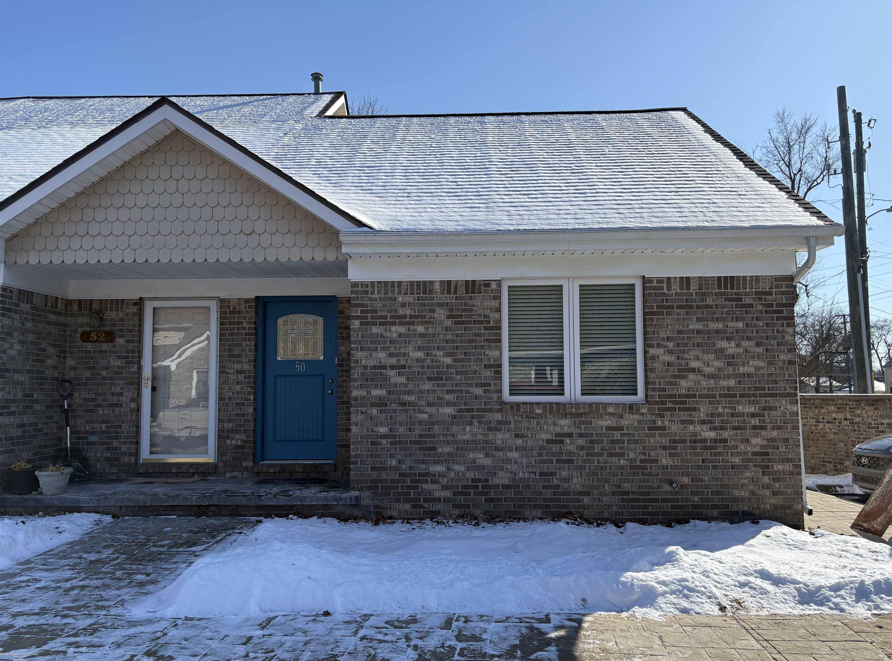 50 Depot ST, Oxford, MI 48371