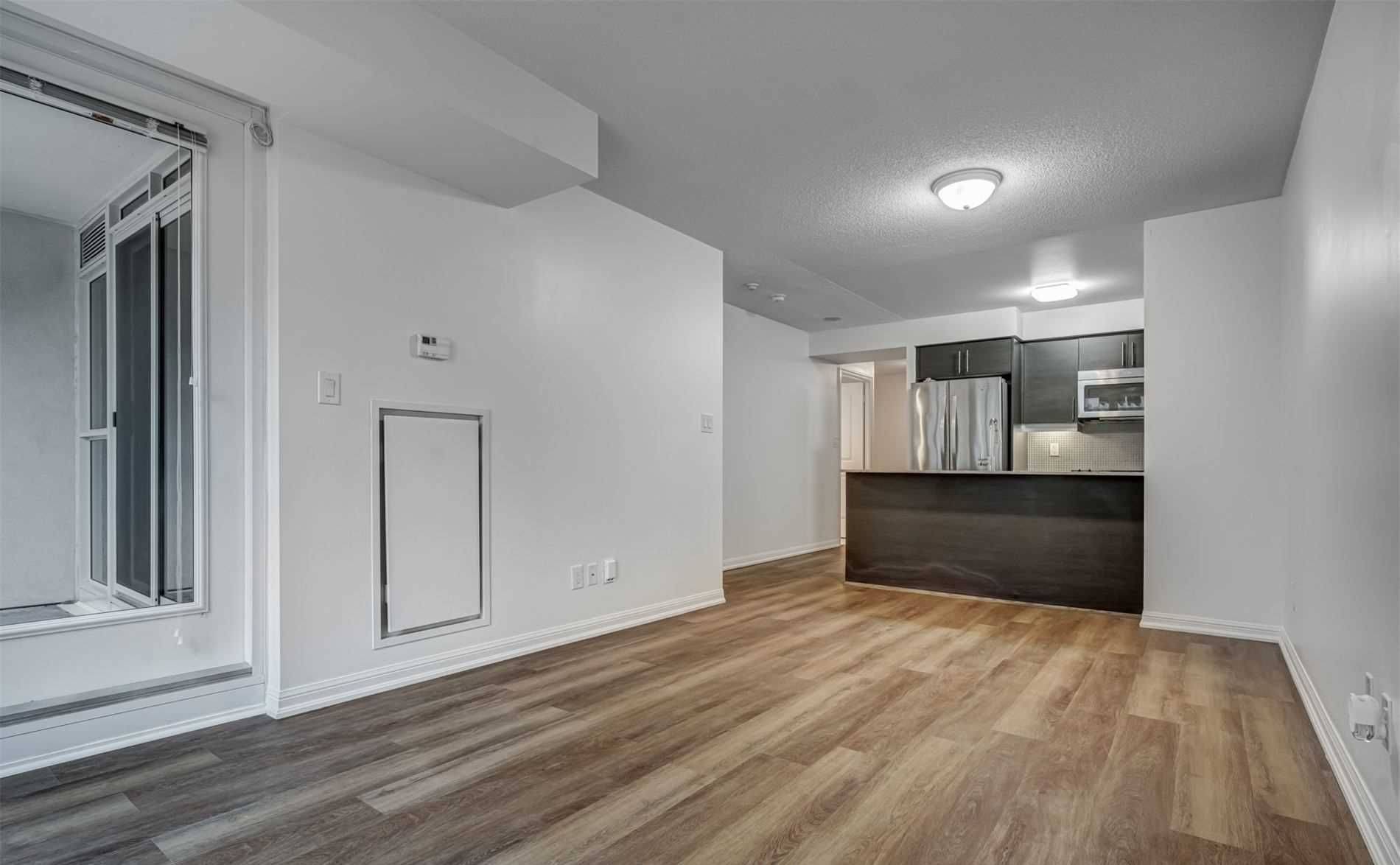 38 Grand Magazine ST #339, Toronto C01, ON M5V 0B2