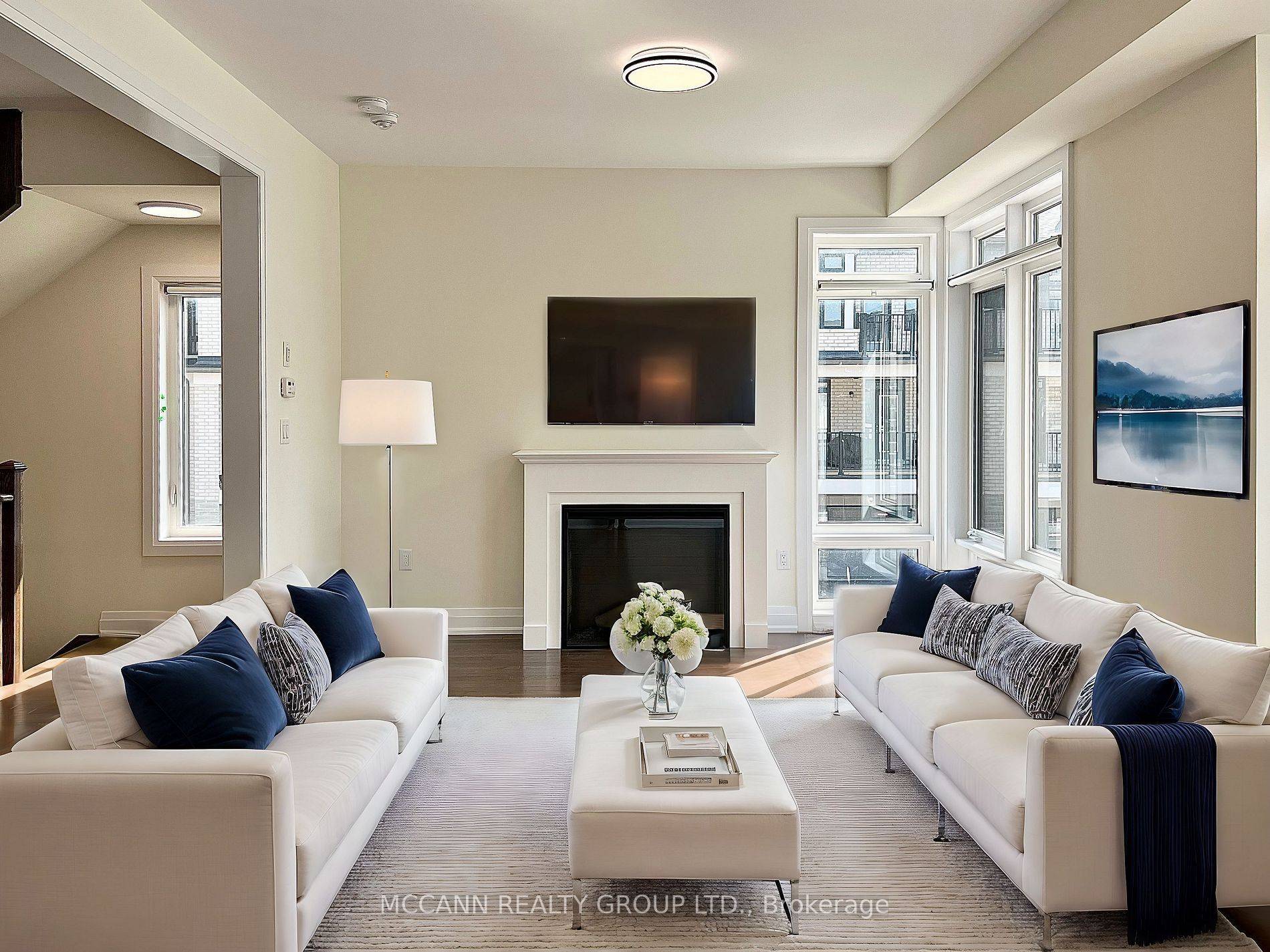 7 Gunton ST, Aurora, ON L4G 4A9