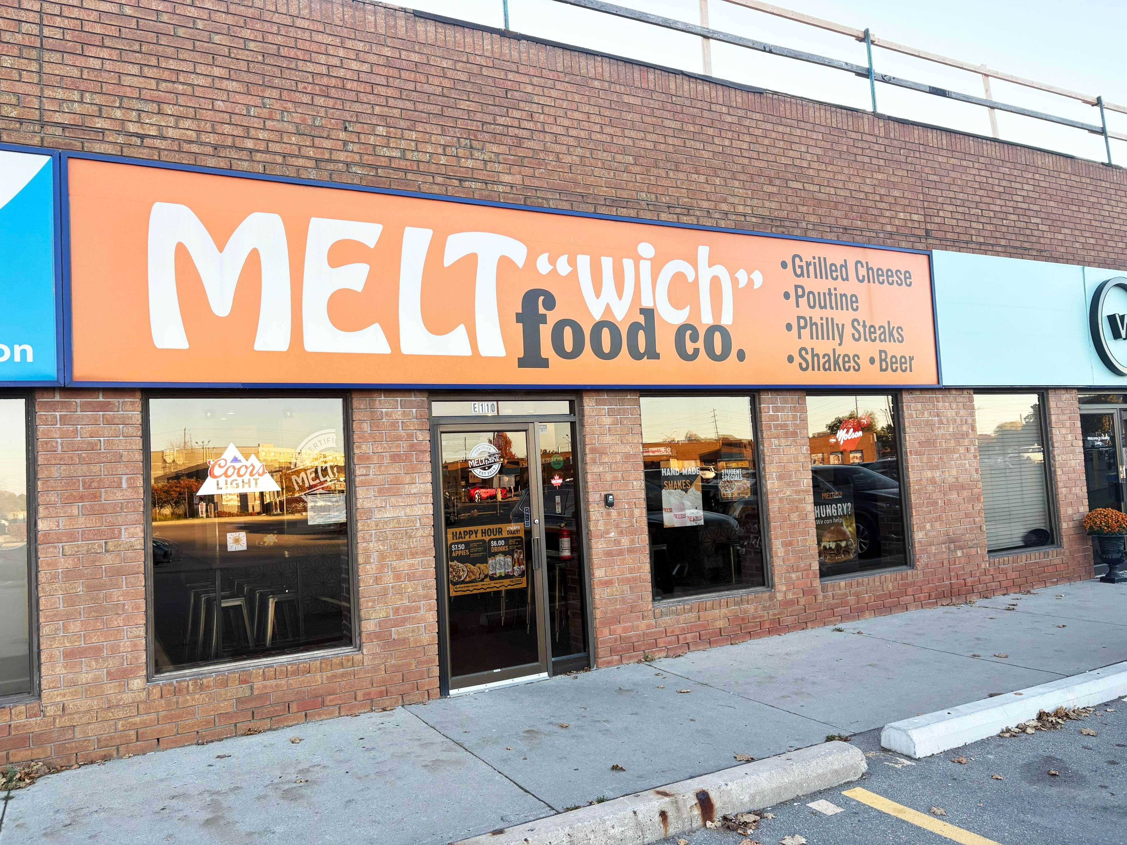 676 APPLEBY Line #E110, Burlington, ON L7L 6J9