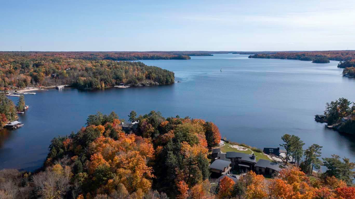 14-16 KNOWLES CRES, Seguin, ON P0C 1J0