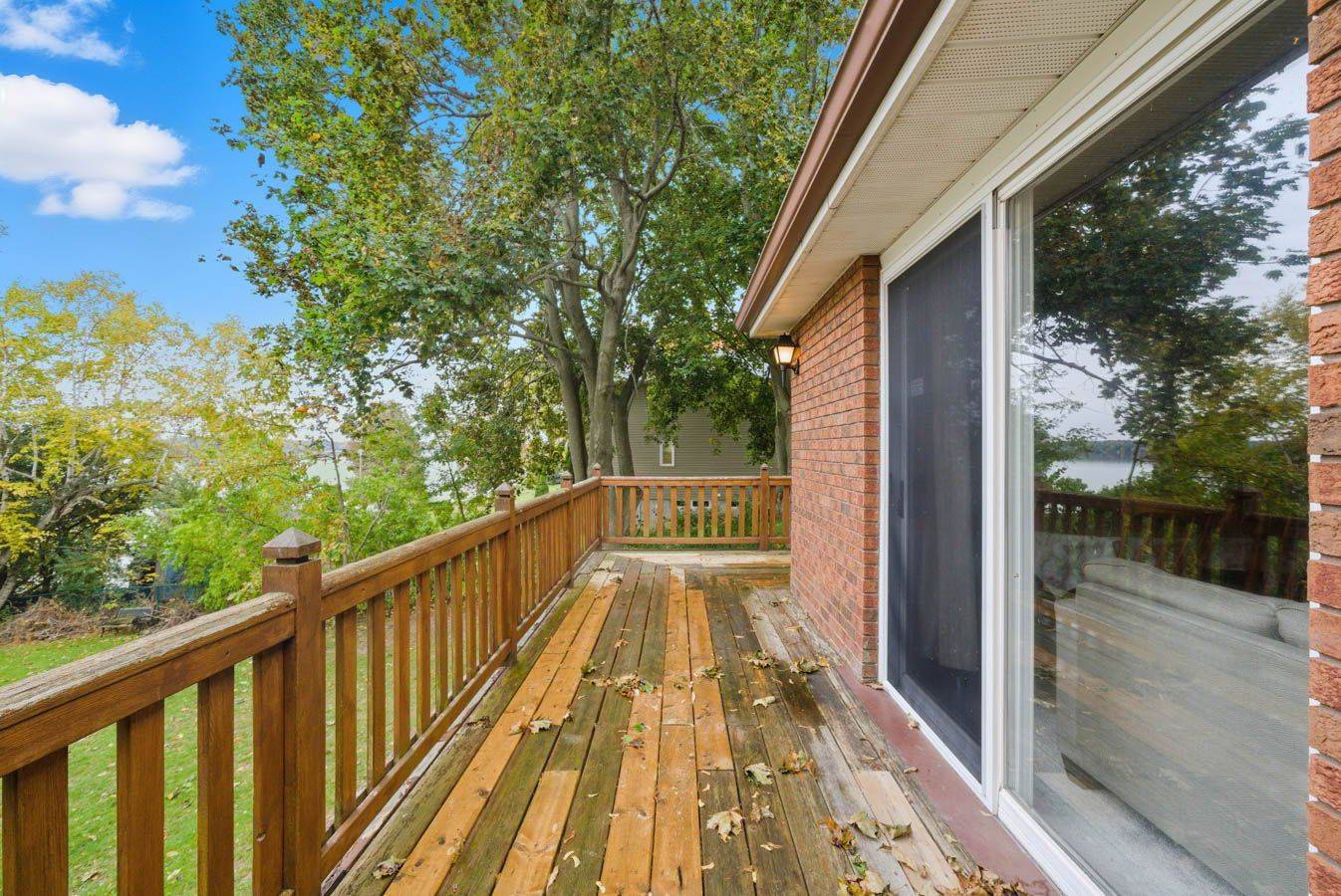 94 Plum Point LN, Kawartha Lakes, ON K0M 2C0