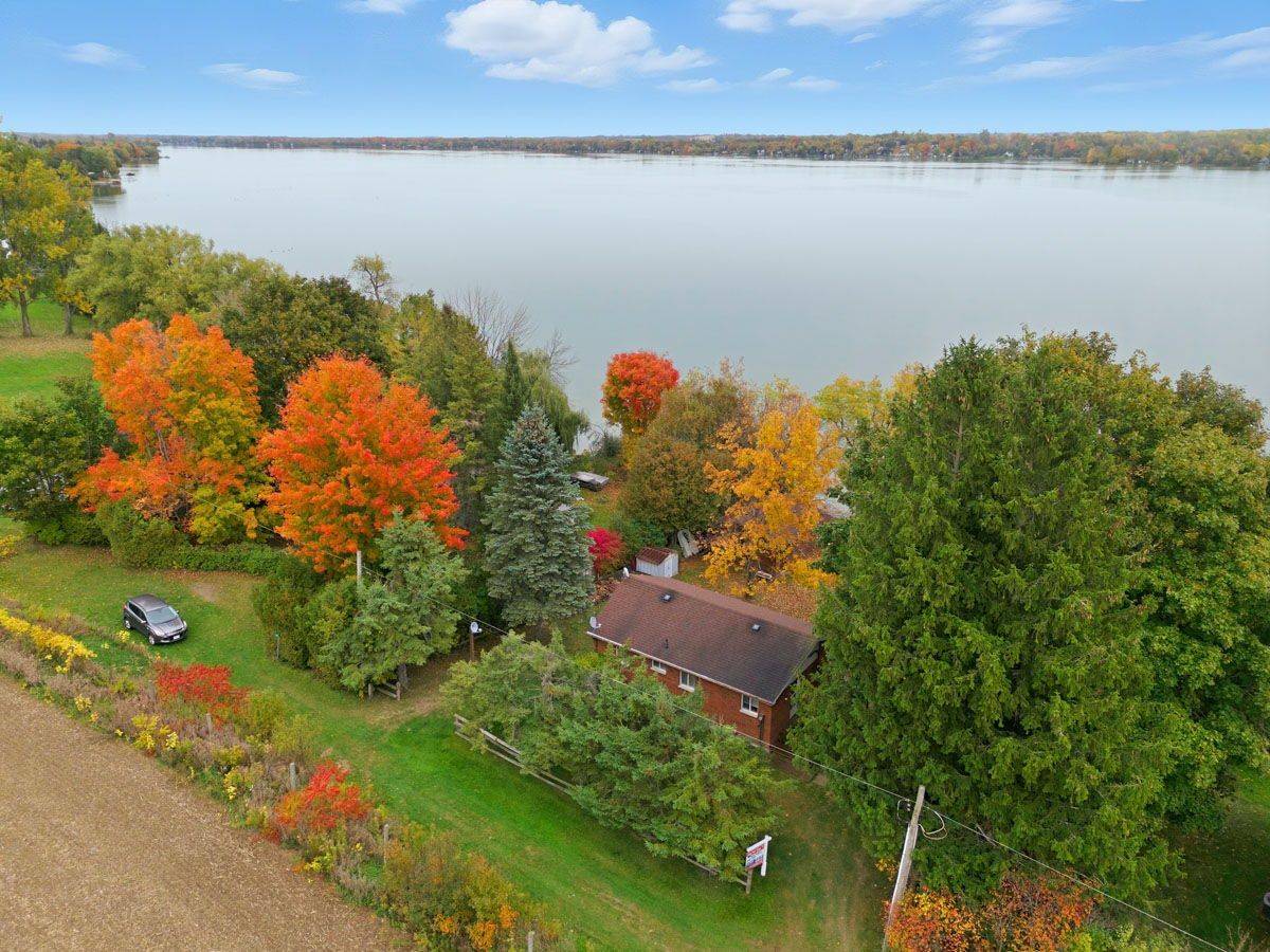 94 Plum Point LN, Kawartha Lakes, ON K0M 2C0