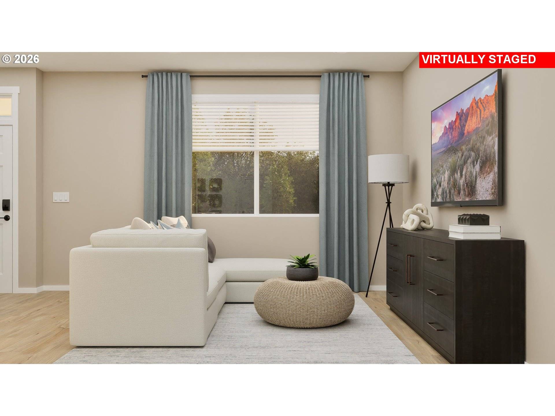 520 E Traverse RD, Woodburn, OR 97071