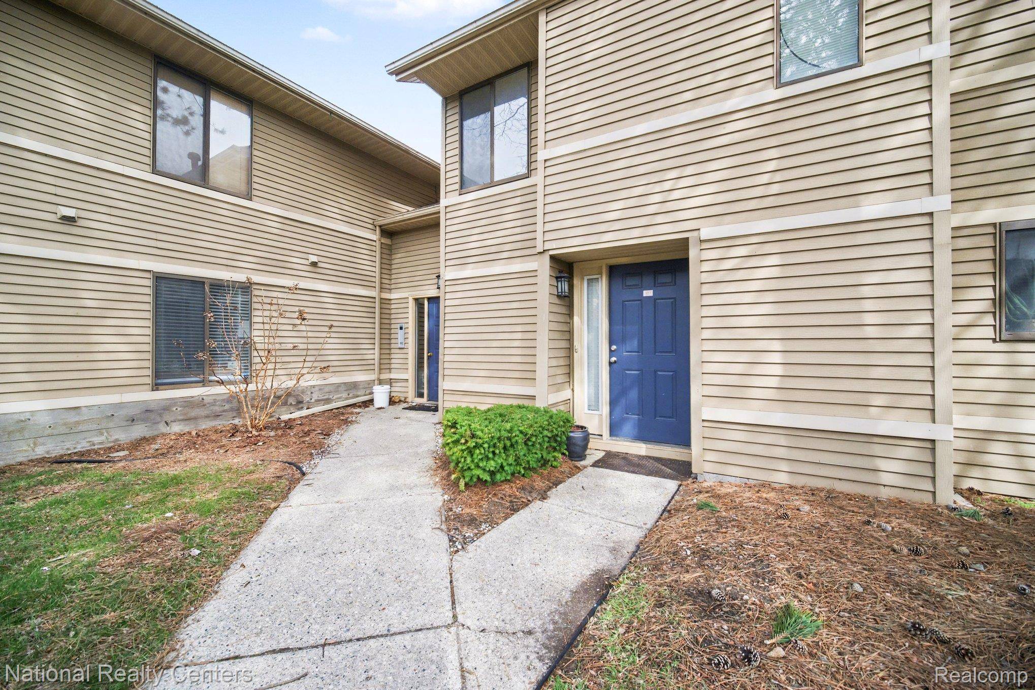 175 Briarcrest DR #111, Ann Arbor, MI 48104