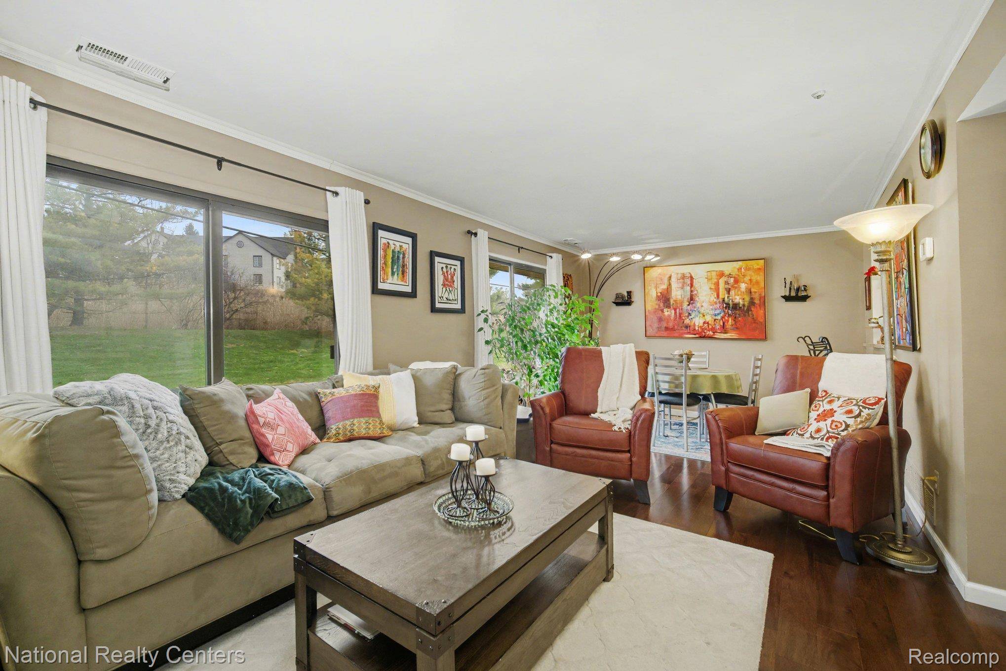 175 Briarcrest DR #111, Ann Arbor, MI 48104