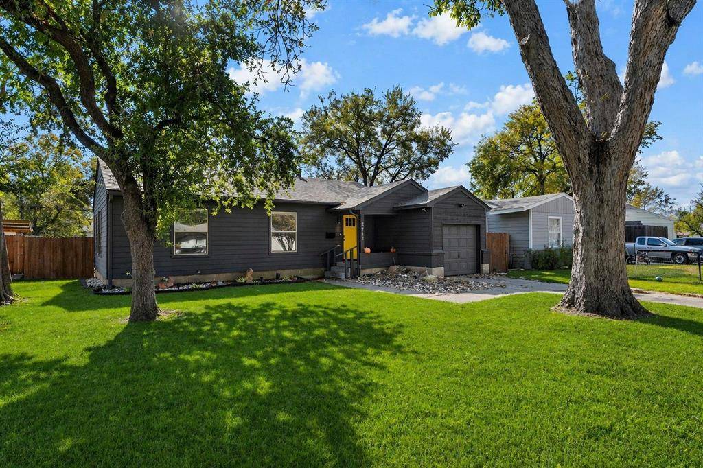 2212 Tealford Drive, Dallas, TX 75228