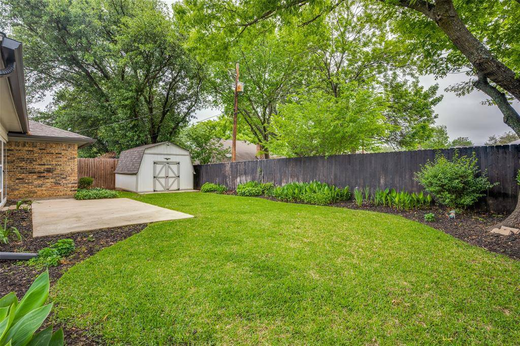 7312 Hialeah Circle W, North Richland Hills, TX 76182