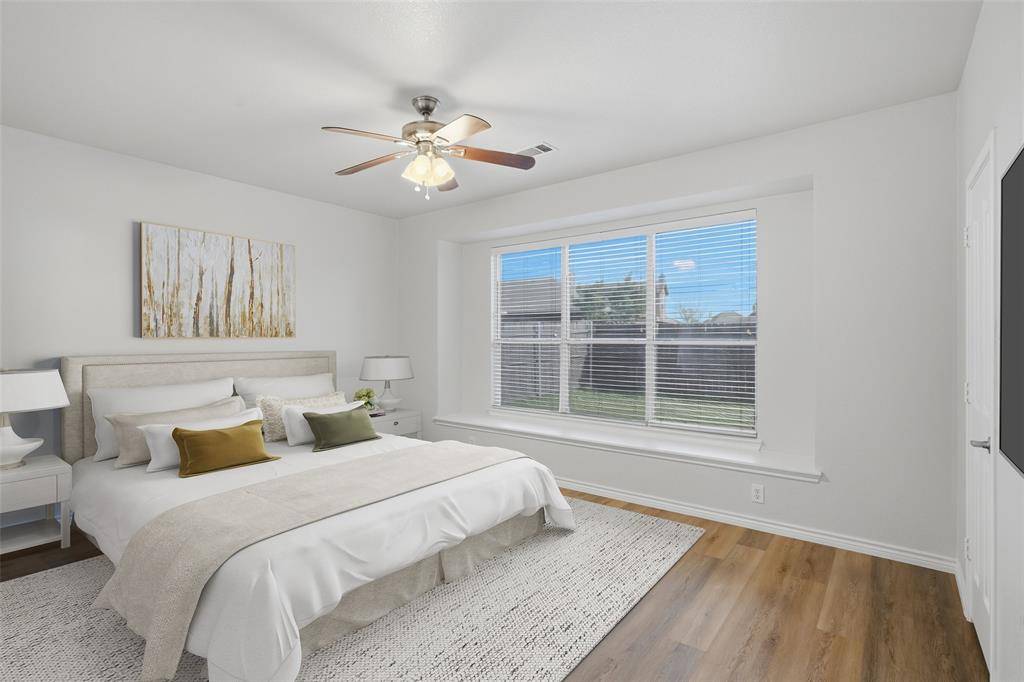 10986 Hawks Landing Road, Fort Worth, TX 76052