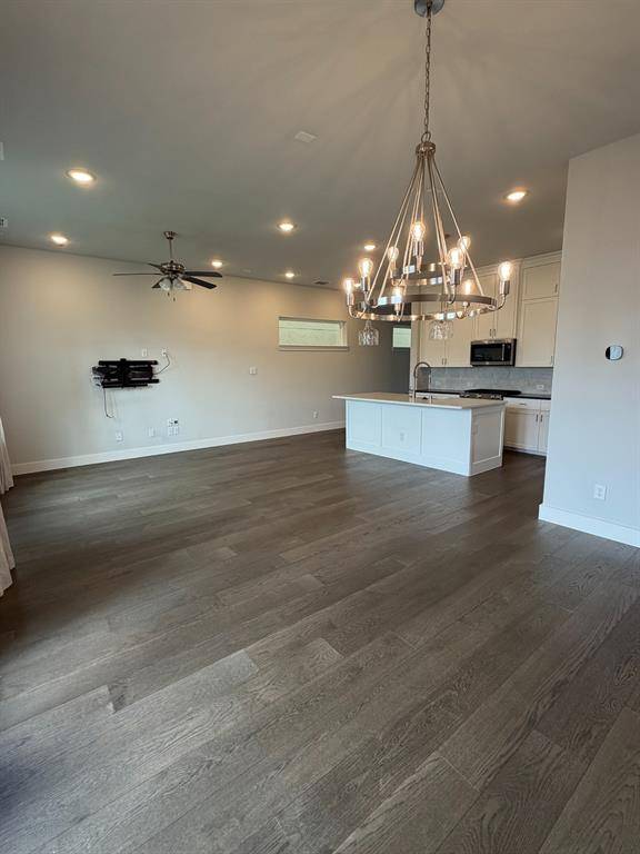 8227 Nunley Lane, Dallas, TX 75231