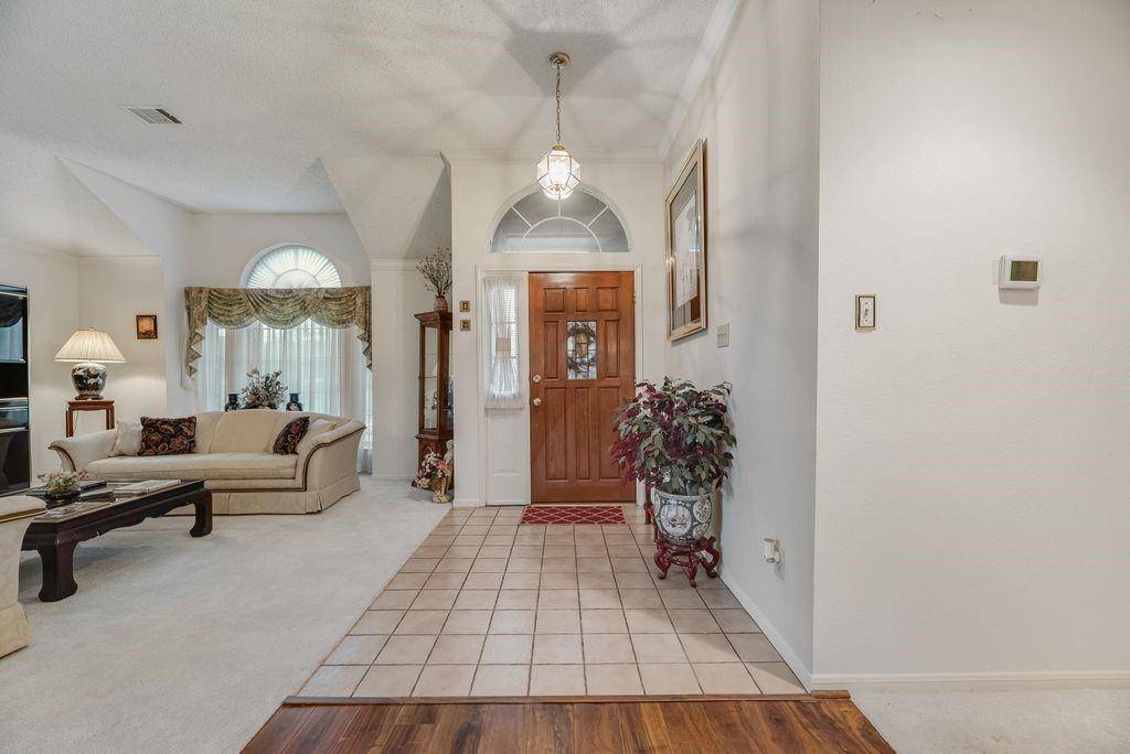 2114 Greenstone Trail, Carrollton, TX 75010