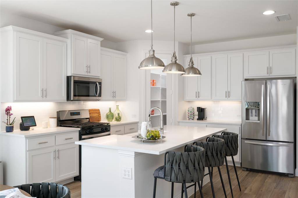 117 Pintail Lane, Rhome, TX 76078