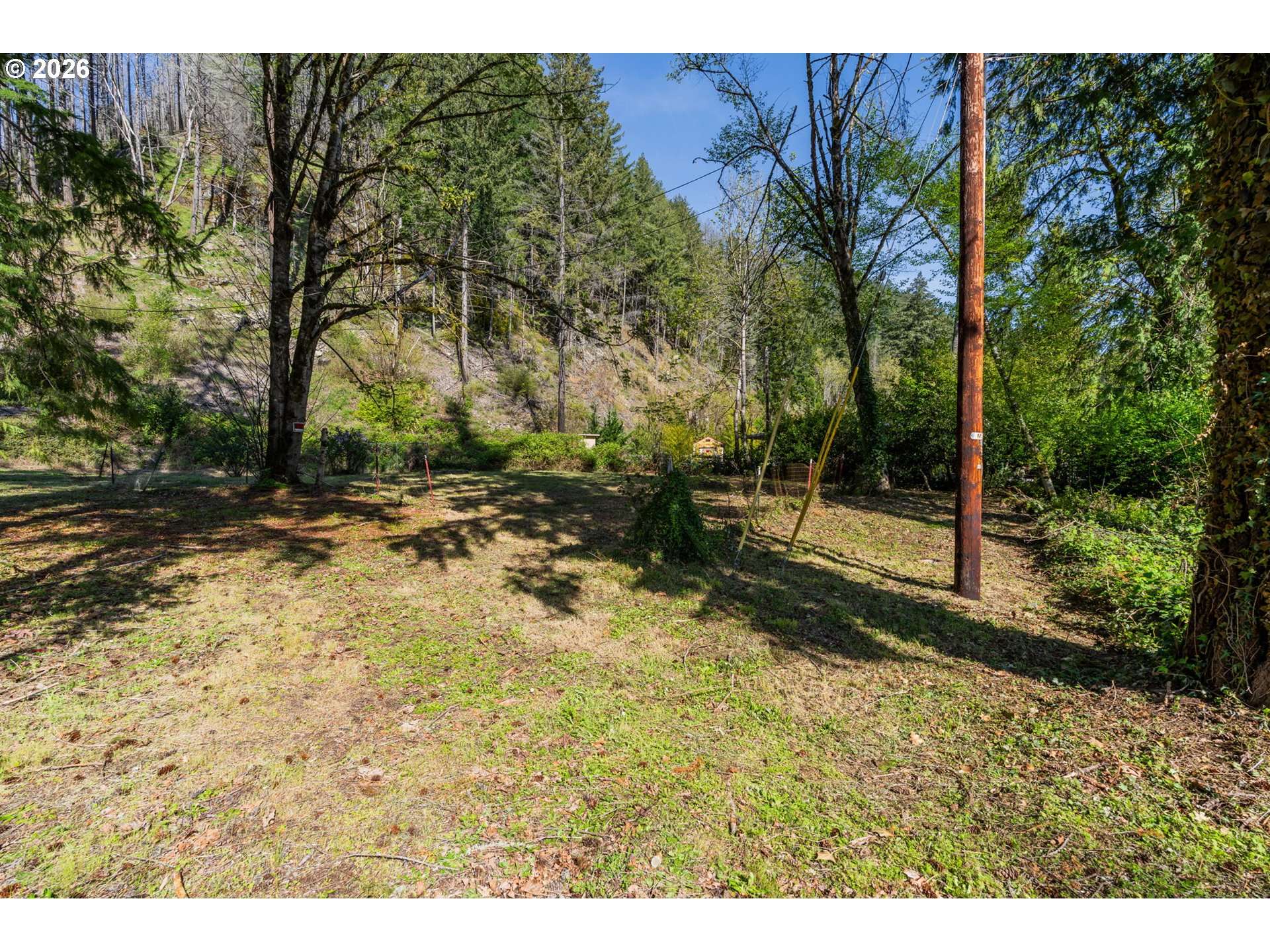 47987 MCKENZIE HWY, Vida, OR 97488