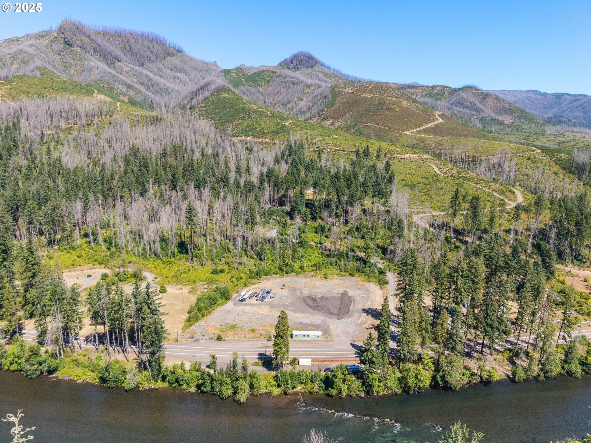 50389 MCKENZIE HWY, Vida, OR 97488