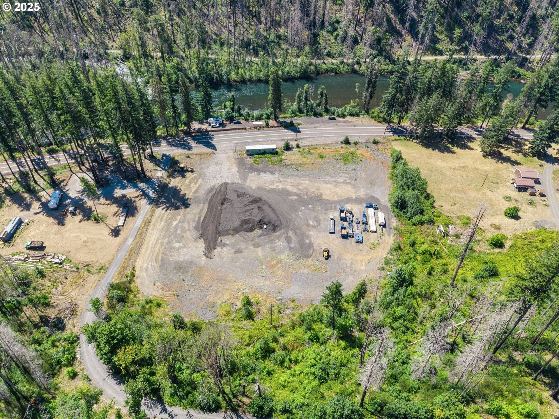 50389 MCKENZIE HWY, Vida, OR 97488