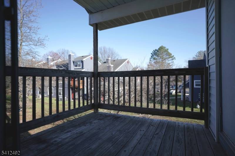 50 Tanglewood Ct, South Brunswick Twp., NJ 08852