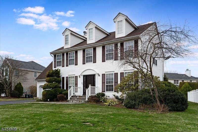15 Crossing Dr, Mount Olive Twp., NJ 07836