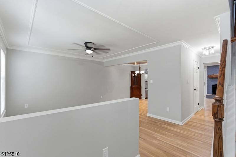 87 Hampshire Dr, Mendham Boro, NJ 07945