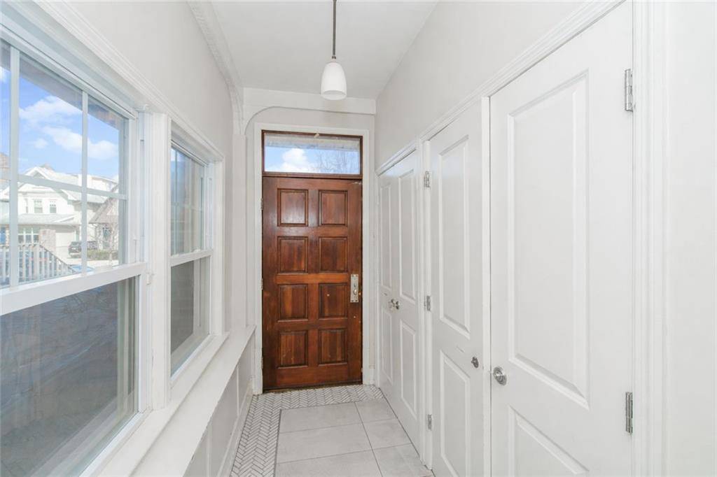 862 East 10th ST, Brooklyn, NY 11230