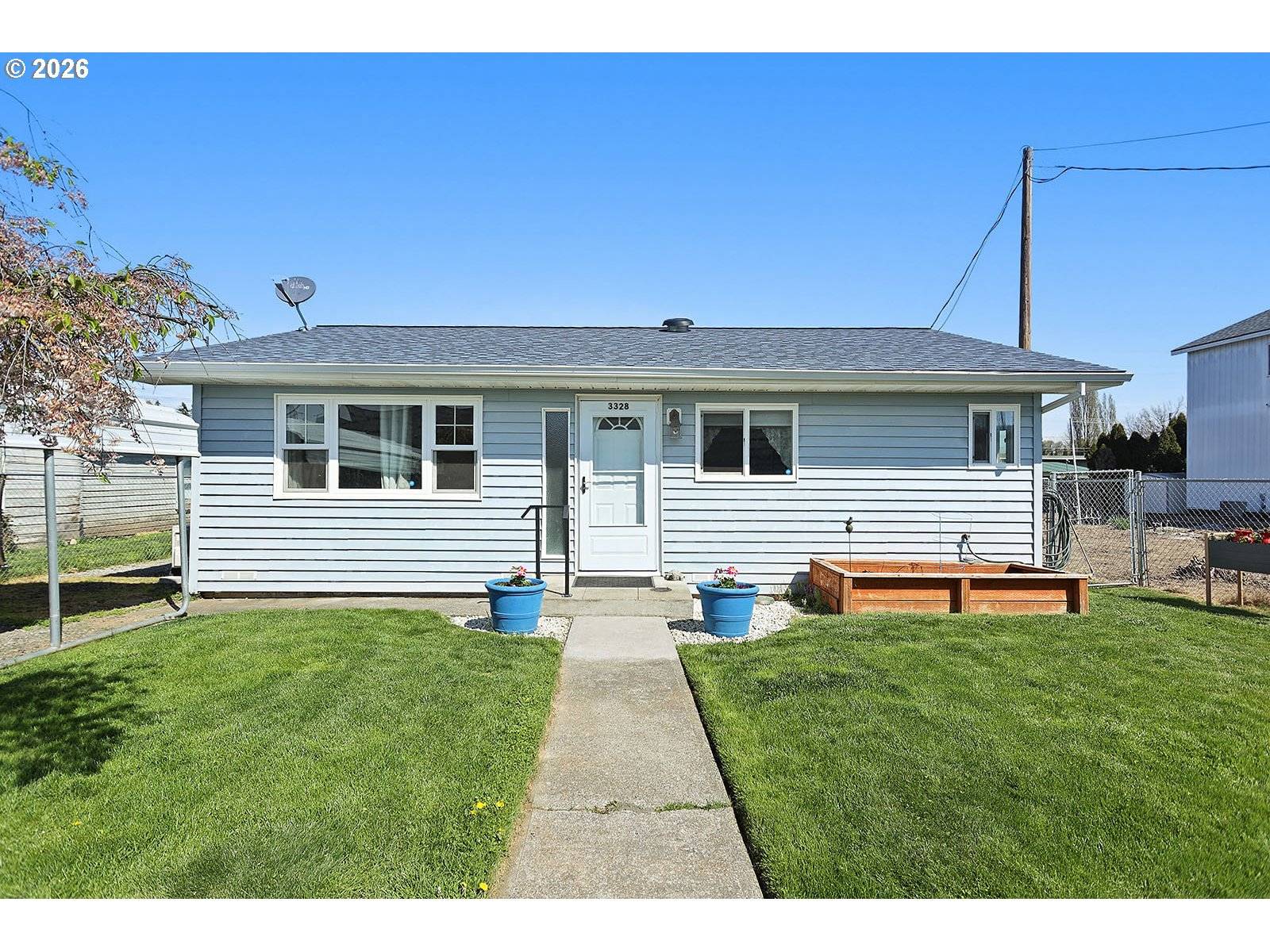 3328 ODELL HWY, Hood River, OR 97031